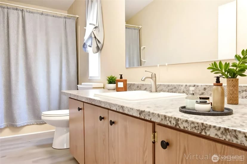 Property photo for 1119 Ballentine Street, Raymond photo 6