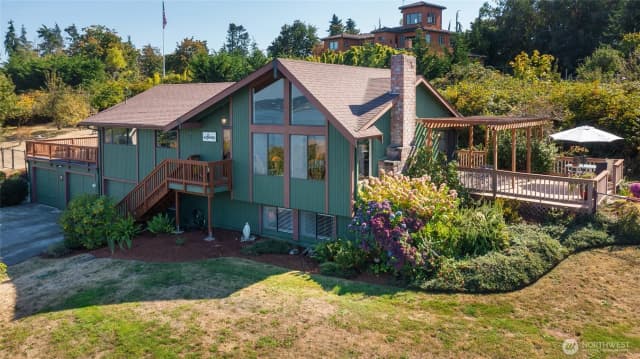 Property photo for 6809 Sw Maury Park Road, Vashon photo 2