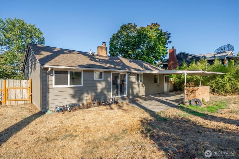 Property photo for 25416 31st Avenue S, Kent photo 26