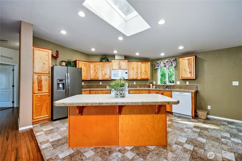 Property photo for 35025 Little Boston Road Ne, Kingston photo 12