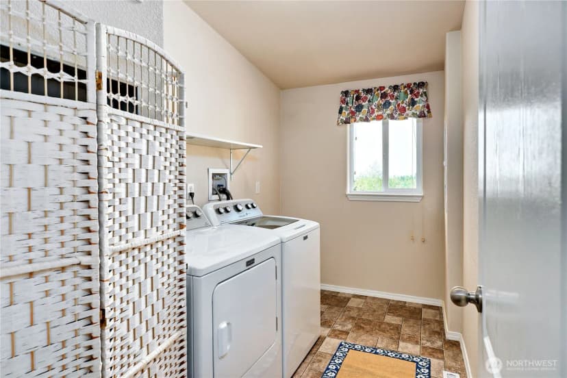 Property photo for 35025 Little Boston Road Ne, Kingston photo 18