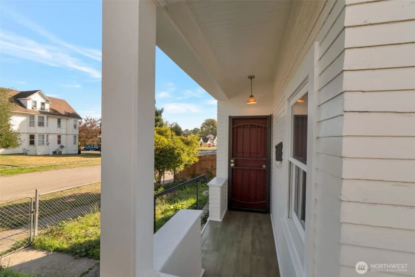 Property photo for 1812 22nd Street, Everett photo 2