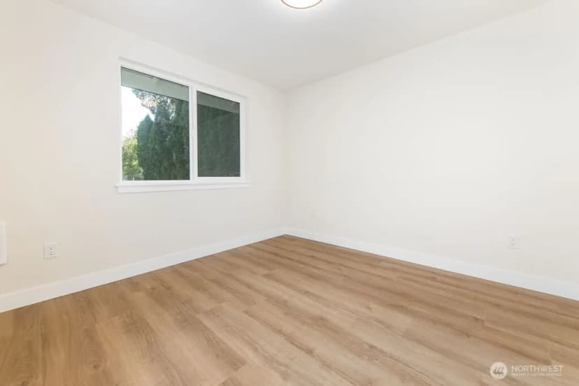 Property photo for 6314 Valley Avenue E, Fife photo 11