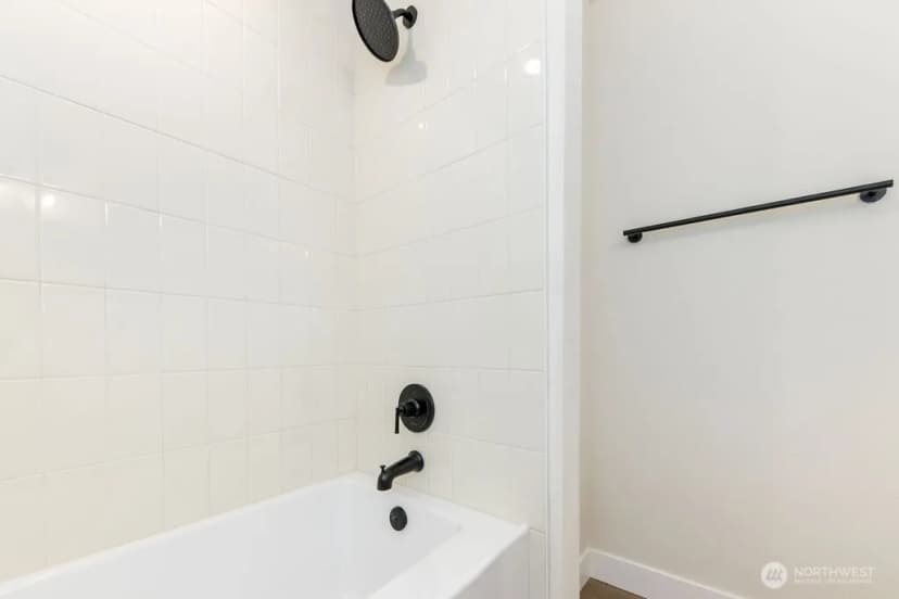 Property photo for 6314 Valley Avenue E, Fife photo 19