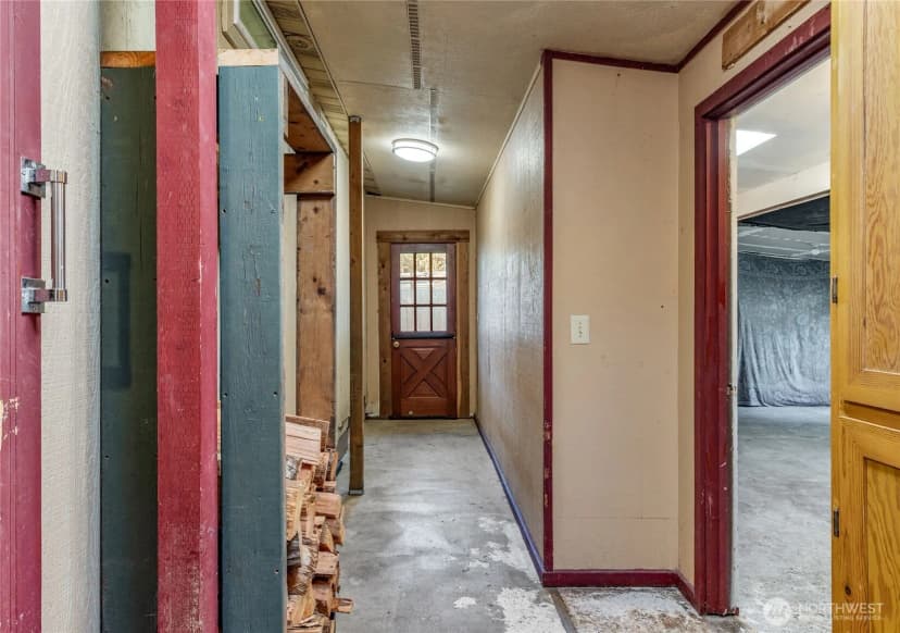 Property photo for 2055 Victoria Avenue, Port Townsend photo 27