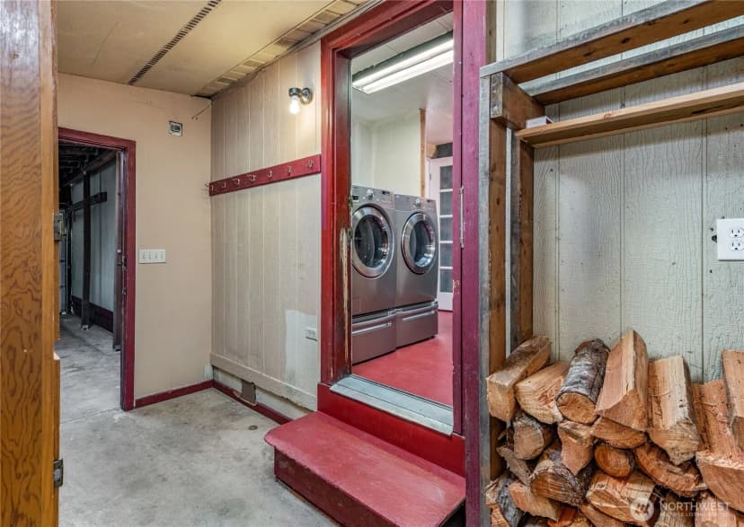 Property photo for 2055 Victoria Avenue, Port Townsend photo 26