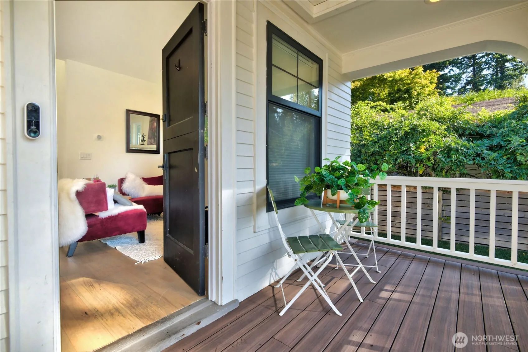 Property photo for 400 Nw Puget Drive, Seattle photo 9