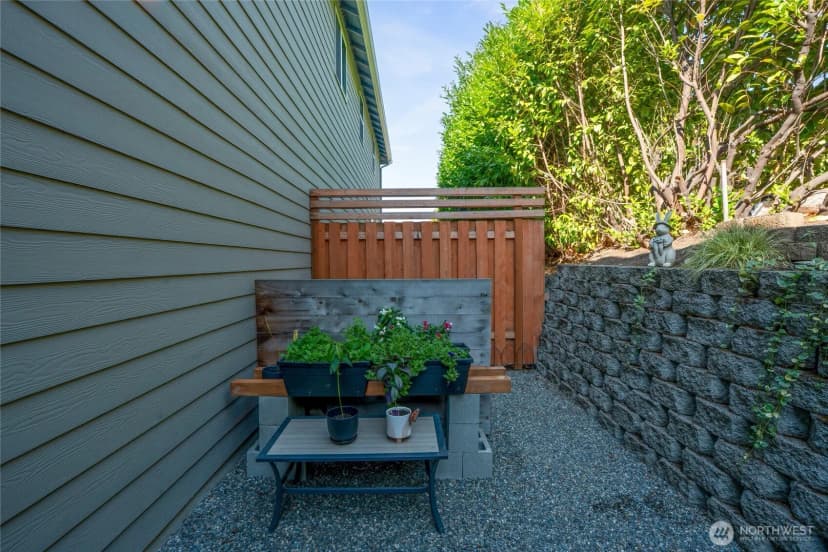 Property photo for 1012 High Avenue, Bremerton photo 40
