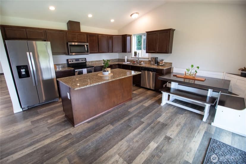 Property photo for 2213 Sirkka Street, Centralia photo 6