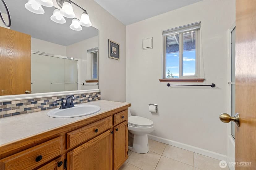 Property photo for 3410 W 7th Place, Anacortes photo 28