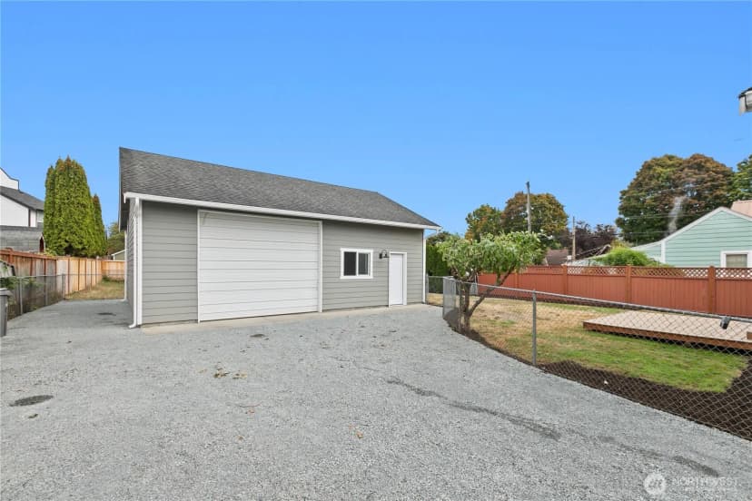 Property photo for 400 6th Street, Snohomish photo 26