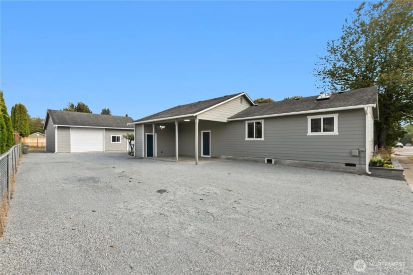Property photo for 400 6th Street, Snohomish photo 32