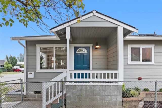 Property photo for 400 6th Street, Snohomish photo 2