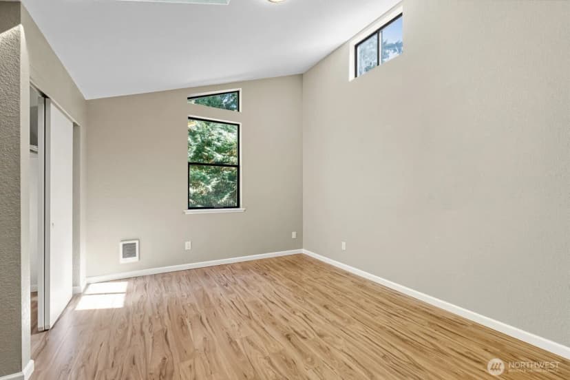 Property photo for 1271 Bay Lp Sw, Tumwater photo 19