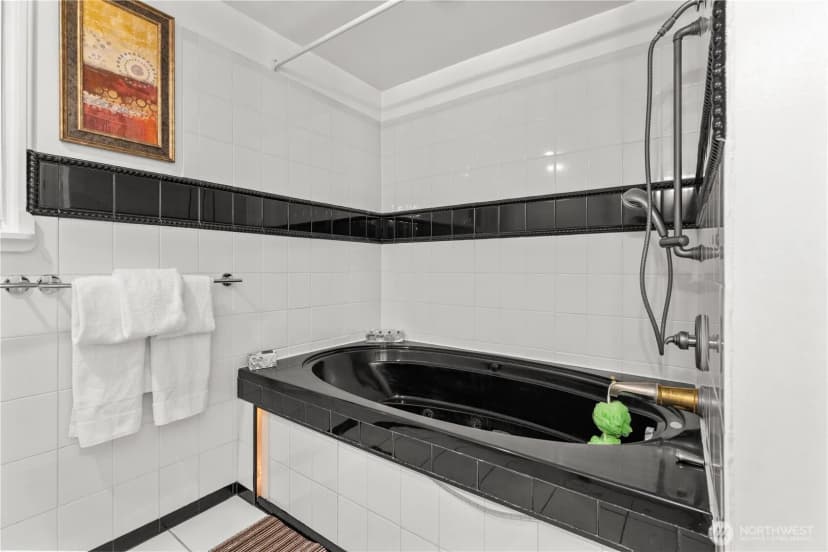 Property photo for 9120 209th Avenue Ne #ne, Redmond photo 10