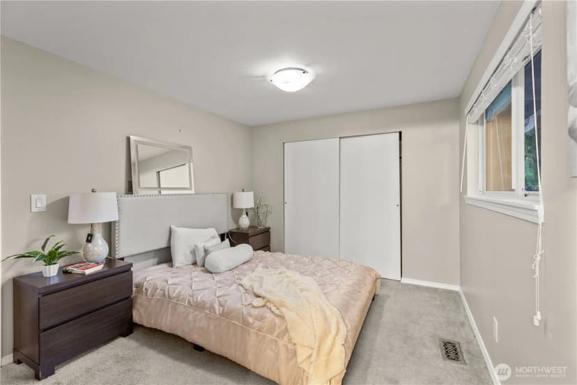Property photo for 9120 209th Avenue Ne #ne, Redmond photo 8