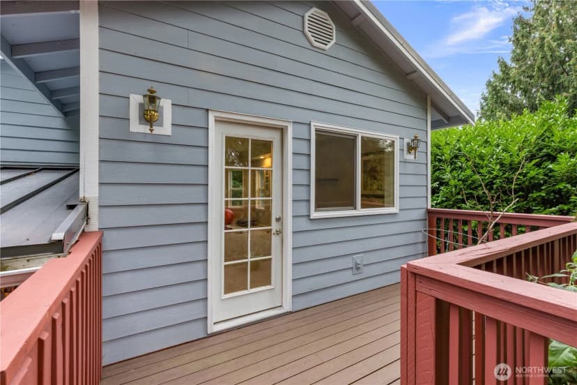 Property photo for 9120 209th Avenue Ne #ne, Redmond photo 24