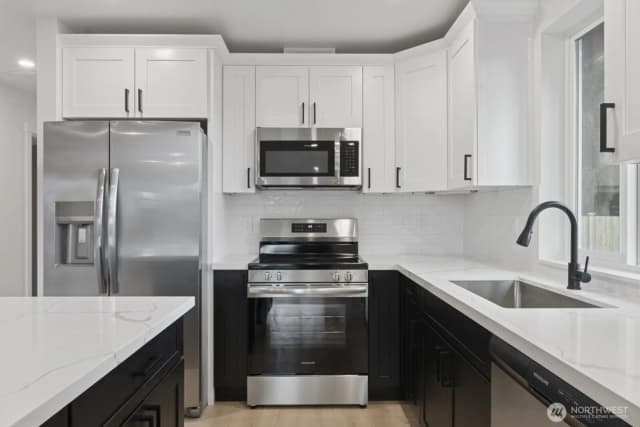 Property photo for 101 Skyline Drive, Elma photo 5