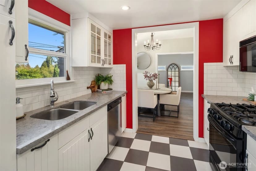 Property photo for 2015 N 143 Street, Seattle photo 6