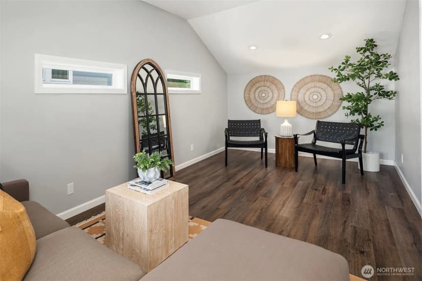 Property photo for 2015 N 143 Street, Seattle photo 10