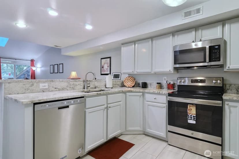 Property photo for 1404 32nd Street Ct Nw, Gig Harbor photo 7