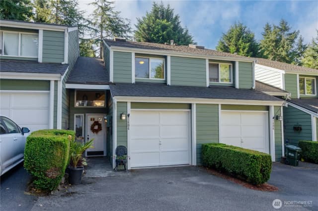 Property photo for 1404 32nd Street Ct Nw, Gig Harbor photo 2