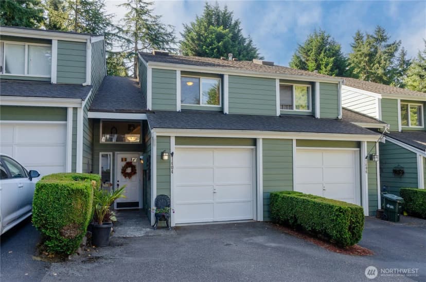 Property photo for 1404 32nd Street Ct Nw, Gig Harbor photo 2