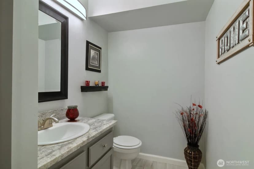 Property photo for 1404 32nd Street Ct Nw, Gig Harbor photo 11
