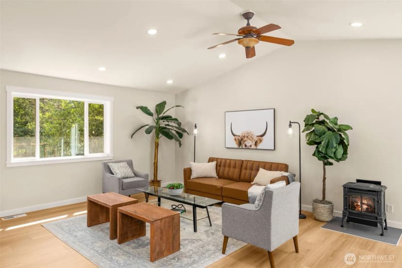 Property photo for 20420 Ne Woodinville Duvall Road, Woodinville photo 13