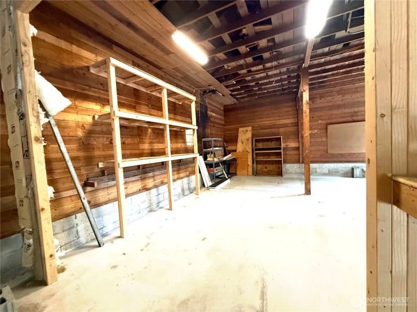 Property photo for 20420 Ne Woodinville Duvall Road, Woodinville photo 38