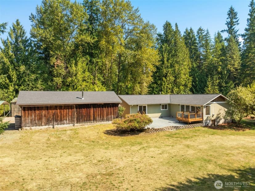 Property photo for 20420 Ne Woodinville Duvall Road, Woodinville photo 4