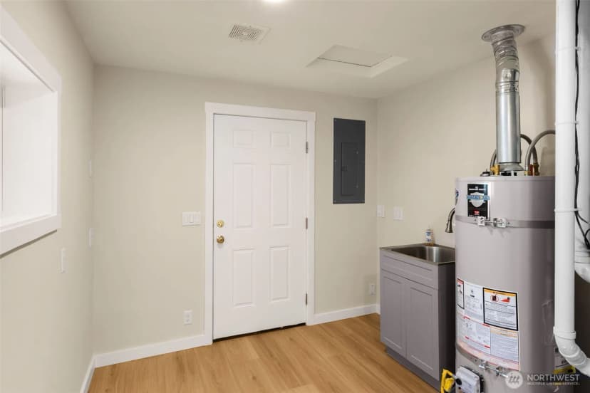 Property photo for 20420 Ne Woodinville Duvall Road, Woodinville photo 25