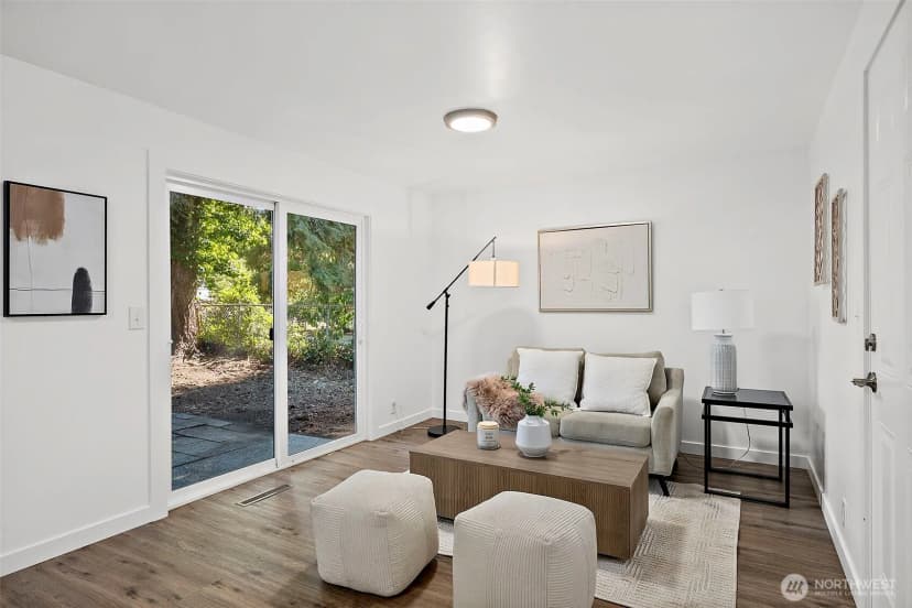 Property photo for 11725 Masonic Road Sw, Lakewood photo 7