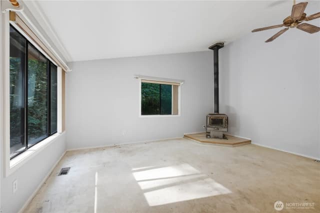Property photo for 17212 Ne 165th Street, Woodinville photo 3