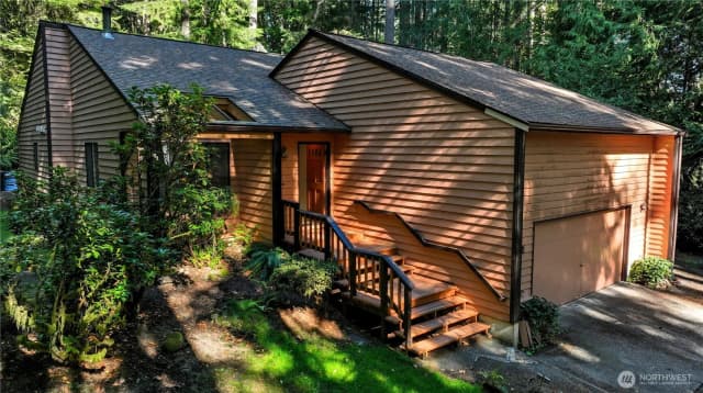 Property photo for 17212 Ne 165th Street, Woodinville