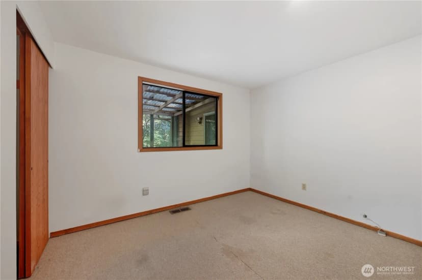 Property photo for 17212 Ne 165th Street, Woodinville photo 16