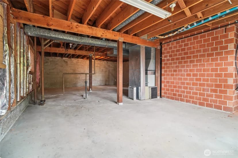 Property photo for 715 35th Street, Everett photo 31