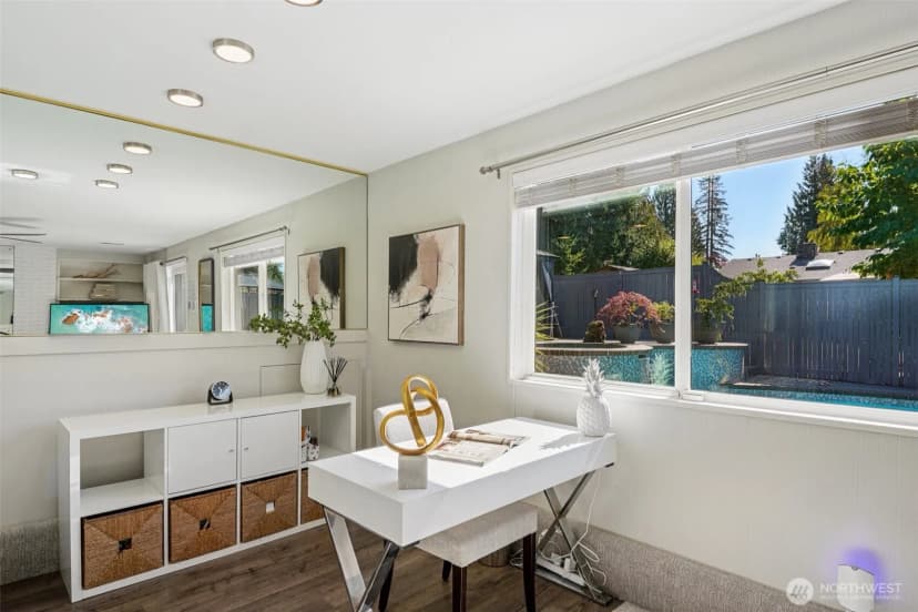 Property photo for 14919 Ne 10th Place, Bellevue photo 16