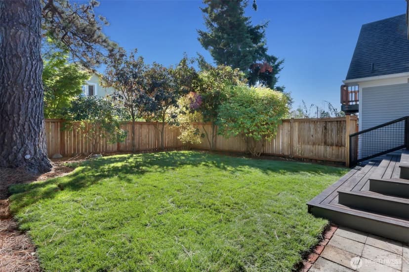 Property photo for 2219 N 59th Street, Seattle photo 17
