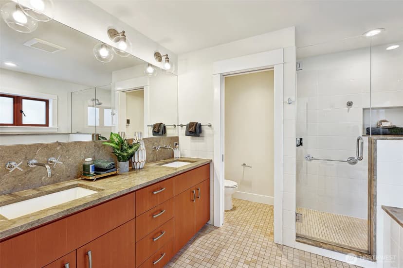 Property photo for 2219 N 59th Street, Seattle photo 26