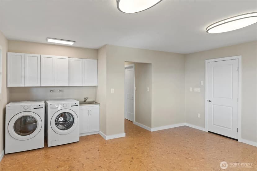 Property photo for 111 W Vancouver Drive, Port Townsend photo 14