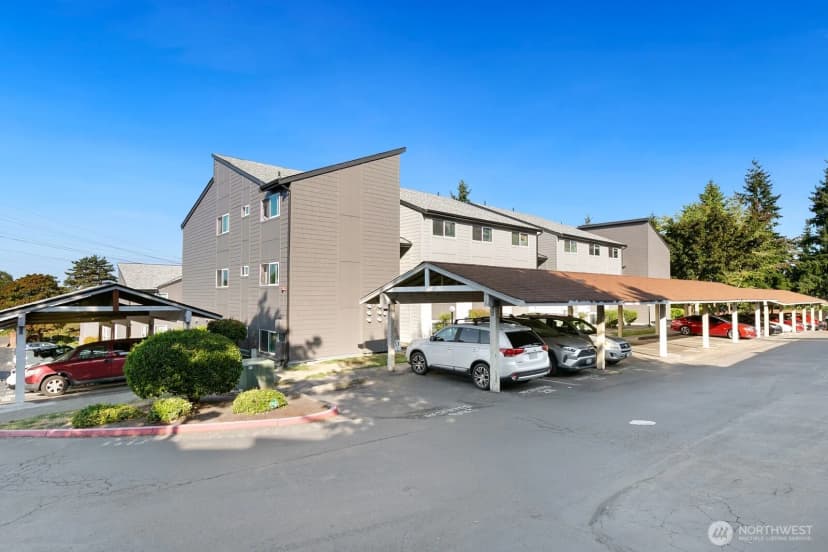 Property photo for 2020 Grant Avenue S #d204, Renton