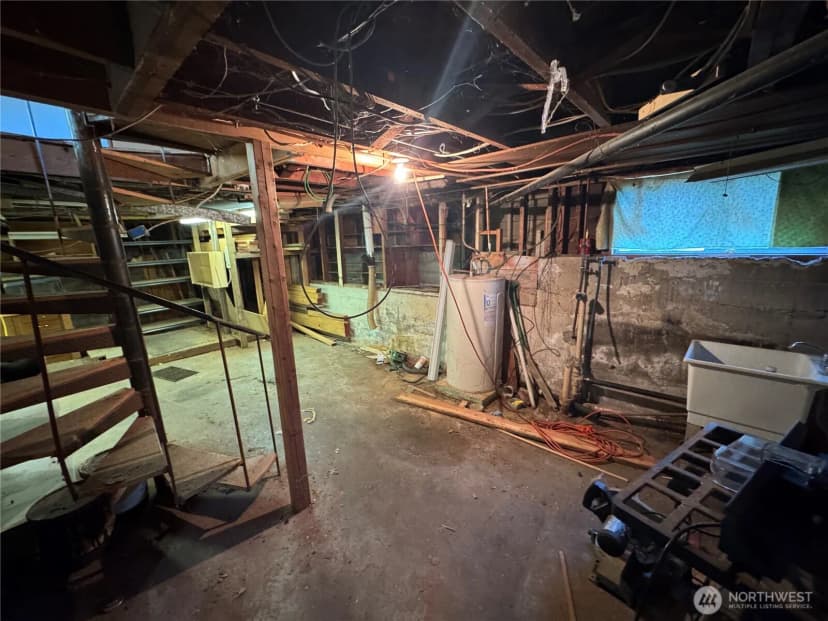 Property photo for 4939 Sw Bruce Street, Seattle photo 11