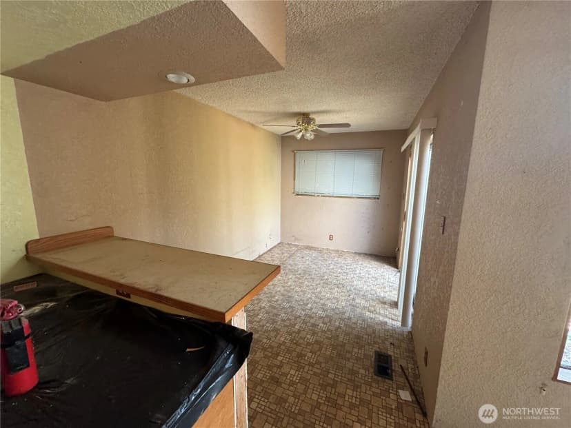 Property photo for 4939 Sw Bruce Street, Seattle photo 5