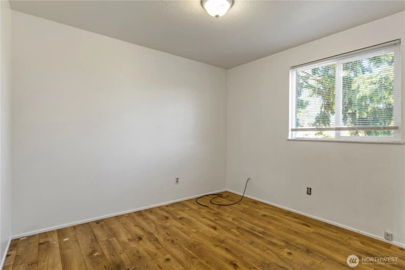 Property photo for 727 Salzburg Se, Olympia photo 24