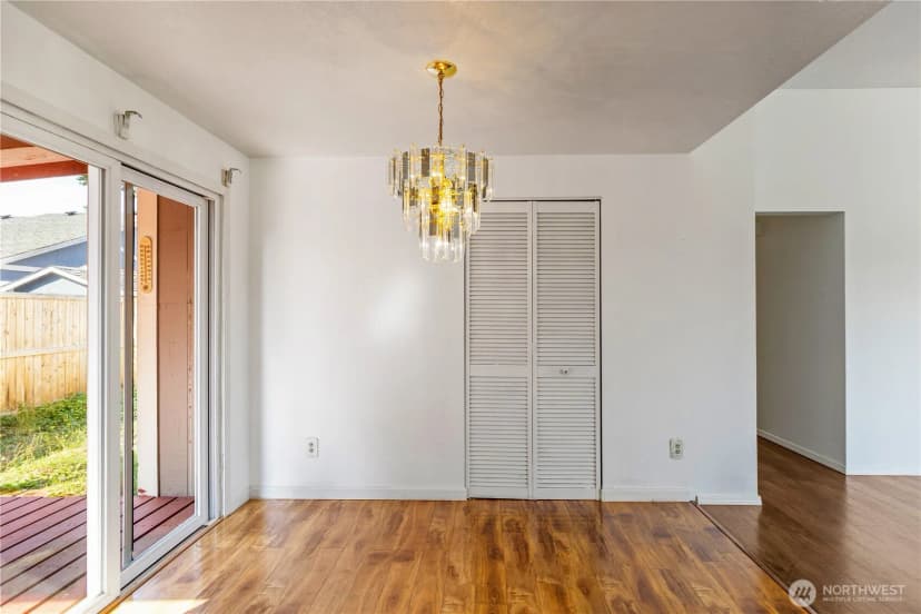 Property photo for 727 Salzburg Se, Olympia photo 7