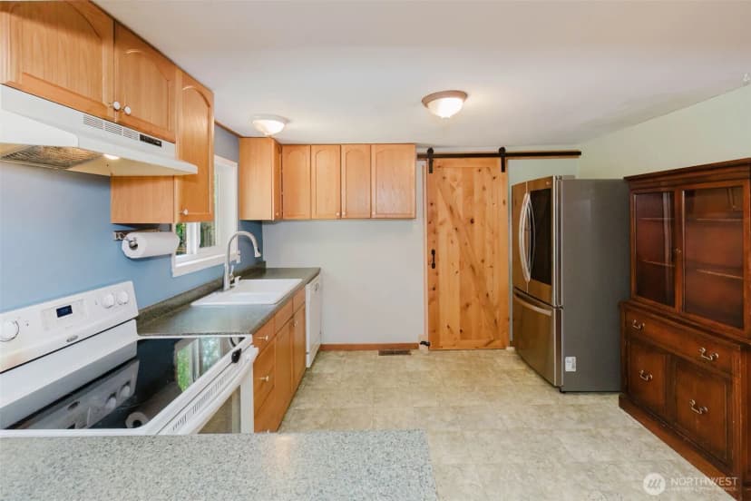 Property photo for 2673 Harold Drive Se, Port Orchard photo 13