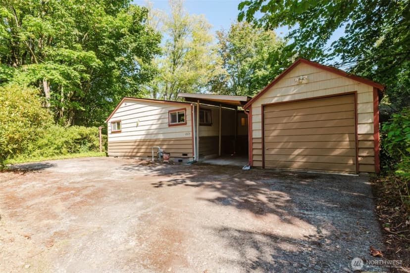Property photo for 2673 Harold Drive Se, Port Orchard