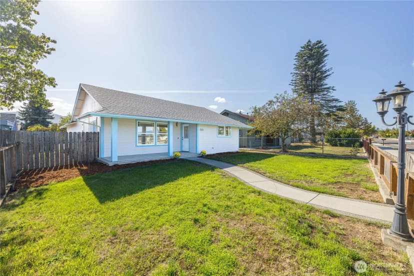 Property photo for 323 W Fir Street, Sequim photo 40