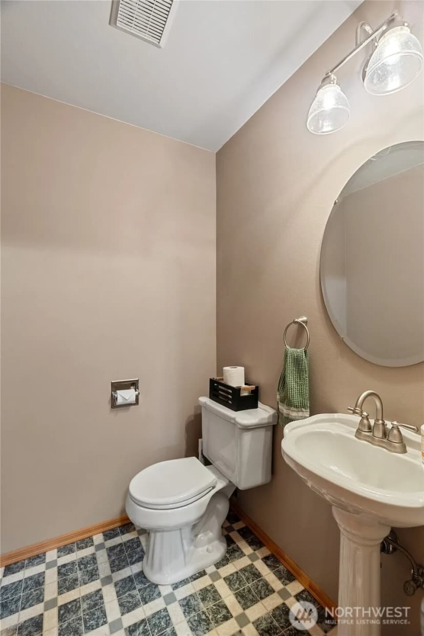 Property photo for 306 Evergreen Lane, Aberdeen photo 11